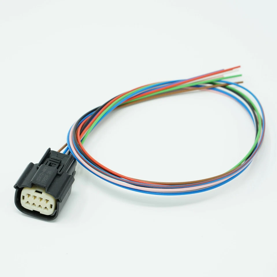 VDO Singleviu Connecting Cable 8 Pin for 2 1/16in 3 5/32in 3 15/16in VDO Devices - Image 1 of 1