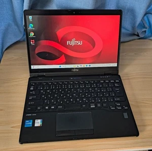 Fujitsu LIFEBOOK U9311X/F i5-1145G7 SSD 256GB RAM 8GB Touch Panel 13.3 Inch - Picture 1 of 10