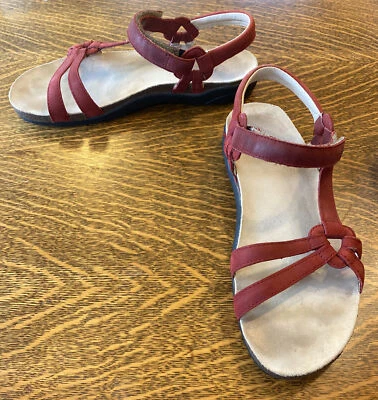 Teva Ventura Cork 6389 Women’s 9 Sandals Red Leather Strappy Sport Hokk & Loop - Image 1 of 4