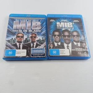 Men In Black & men black 3 blu ray Bundle rated M- Will Smith Tom Lee Jones - Picture 1 of 8