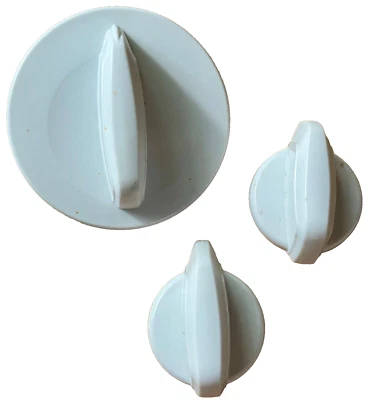 JUEGO DE TRES (3) PERILLAS LAVADORA ROPER W10453946 W10453947 PERILLAS BLANCAS Foto 1 de 4