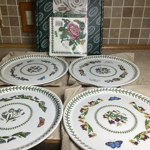 Set Of 4 Portmeirion Botanic Garden Buffet Plates W/ Napkins 10.75"- NEW IN BOX - Picture 1 of 7