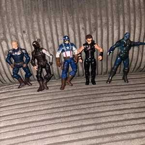 Marvel Figures Captain America, Hawkeye, Electro - Picture 1 of 6