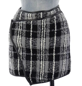 Mini Wrap Skirt Checked Tweed Asymmetric Front Tartan Plaid Leather Trim S BNWT - Picture 1 of 6