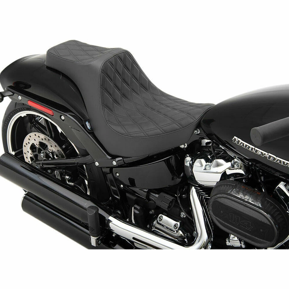 Harley Softail Breakout Black Stitch Double Diamond Predator III 2018-20 asiento Foto 1 de 1