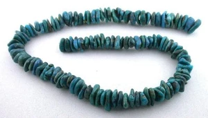71.76 Gram Flat Freeform Natural Blue Green Turquoise Nugget Gem Bead 16" Strand - Picture 1 of 2