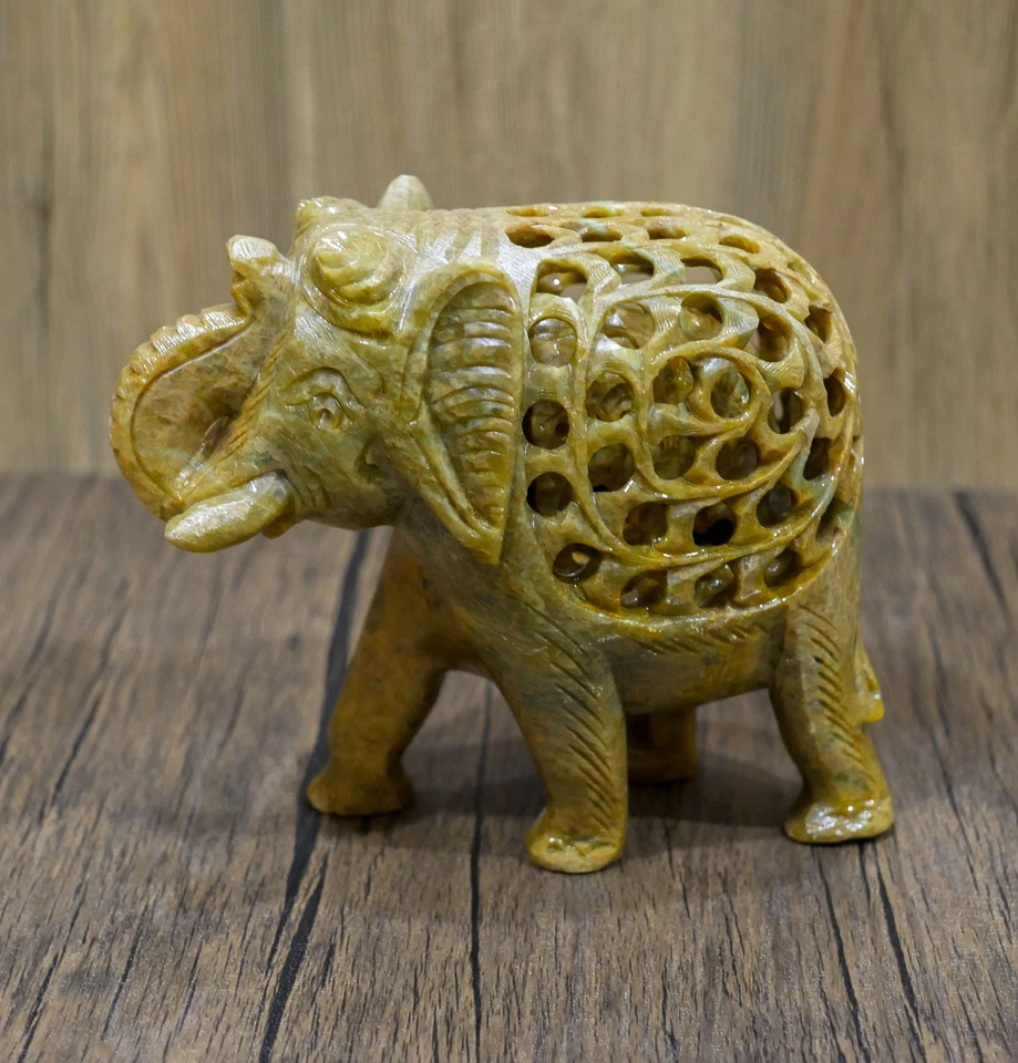 Estatua trompa de elefante hecha a mano | Jabonera natural decoración del hogar - 7" de largo Foto 1 de 4