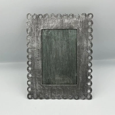Rustic Silver Scalloped Edge Tabletop Photo Frame Display - Image 1 of 4