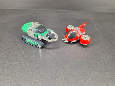 Beetleborg Battle Base AV Assault Vehicle Green Hunter & Red Striker 1997 Bandai - Image 1 of 4