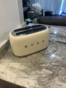 SMEG TSF02PBUS LONGSLOT 4-Scheiben 16 Zoll Weißer Toaster reparaturbedürftig - Bild 1 von 5