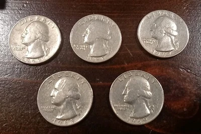 Lot of 5 (3) 1967 (1) 1968 & (1) 1969 No Mint Mark Washington Quarter Circulated - Image 1 of 4