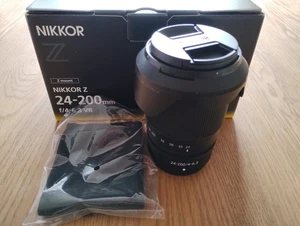Nikon Z 24-200mm f/4-6.3 VR - Picture 1 of 2