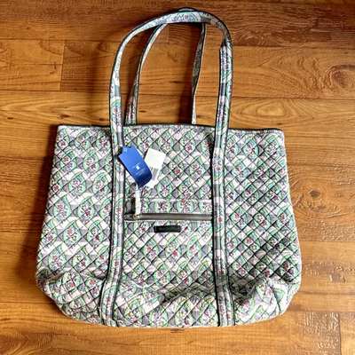 Nuevo con etiquetas Bolso de Mano Vera Bradley Iconic Vera Acolchado en Rayas Cachemira Verde y Gris  Foto 1 de 4