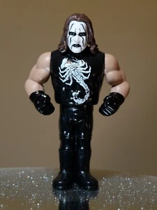 WWE MATTEL RETRO SERIES WCW CROW STING WRESTLING FIGURE HASBRO WWF - Picture 1 of 2