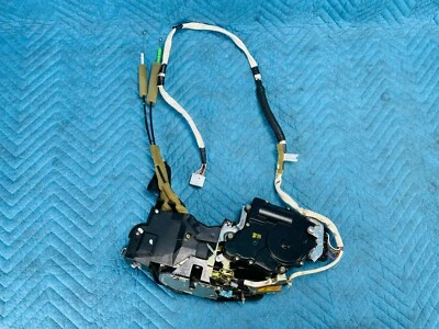 雷克萨斯 LS430 前驱动门锁闩带轻松关闭 2001 2002 2003 原始设备制造商 — 第 1/4 张图片