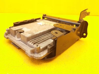 VW Amarok 2.0 TDI Centralina motore (ECU) Modulo di controllo Unità di gestione  - Immagine 1 di 4