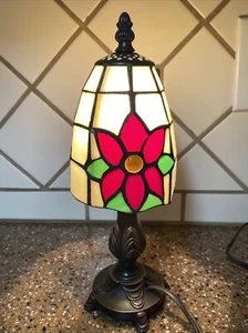 Cracker Barrel Mini Lamp Stained Glass Tiffany Style Poinsetta Flower 11.5” - Picture 1 of 16