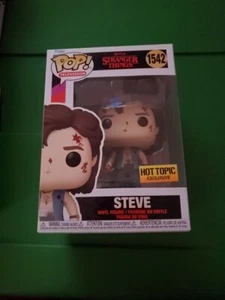 Funko Pop! Vinyl: Stranger Things - Steve - Hot Topic (Exclusive) #1542 - Picture 1 of 1