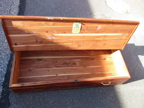 SMALL  Under the Bed JACOB BLOOM  Antique Vintage  Cedar Wood  Chest Trunk Cover
