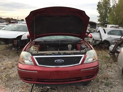 Used Rear Right Lower Forward Lower Control Arm Rear fits: 2006 Ford Five hundre - Image 1 of 4