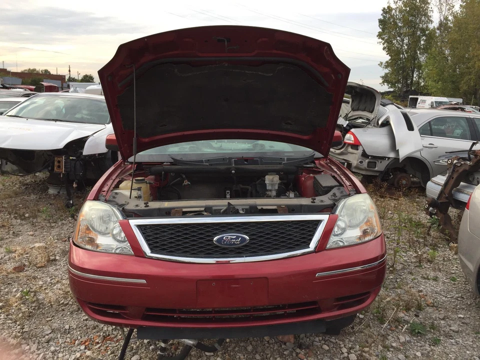 Used Rear Left Lower Forward Lower Control Arm Rear fits: 2006 Ford Five hundred - Image 1 of 4