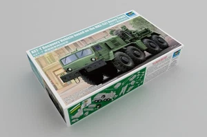 TRUMPETER 01079 1:35 KET-T Recovery Vehicle based on the MAZ-537 Heavy Truck Kit - Picture 1 of 6