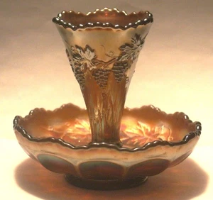 FENTON CARNIVAL GRAPES 5 1/2" EPERGNE - Picture 1 of 7