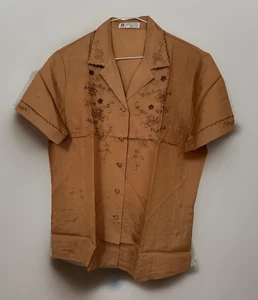 Peony 1970s Hand Embroidered Tan Silk Blouse Retro/Chic Vintage Size: 40 (UK 12) - Picture 1 of 7