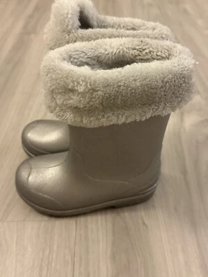 botas stride rite 360 plateadas Foto 1 de 4