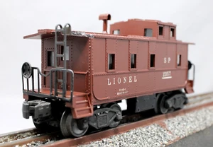 LIONEL #2357 Post War (1947-1948) Tuscan SP Style Caboose with Original Box, C6 - Picture 1 of 11