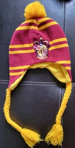 Official Harry Potter Red/Yellow Gryffindor Kids Knit Winter Hat Tassel Pom Puff - Picture 1 of 6