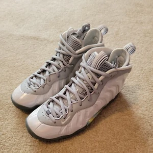 Nike Air Foamposite One GS Light Smoke Grey Rainbow Pixel CU1054-001 Size 6Y EUC - Picture 1 of 12