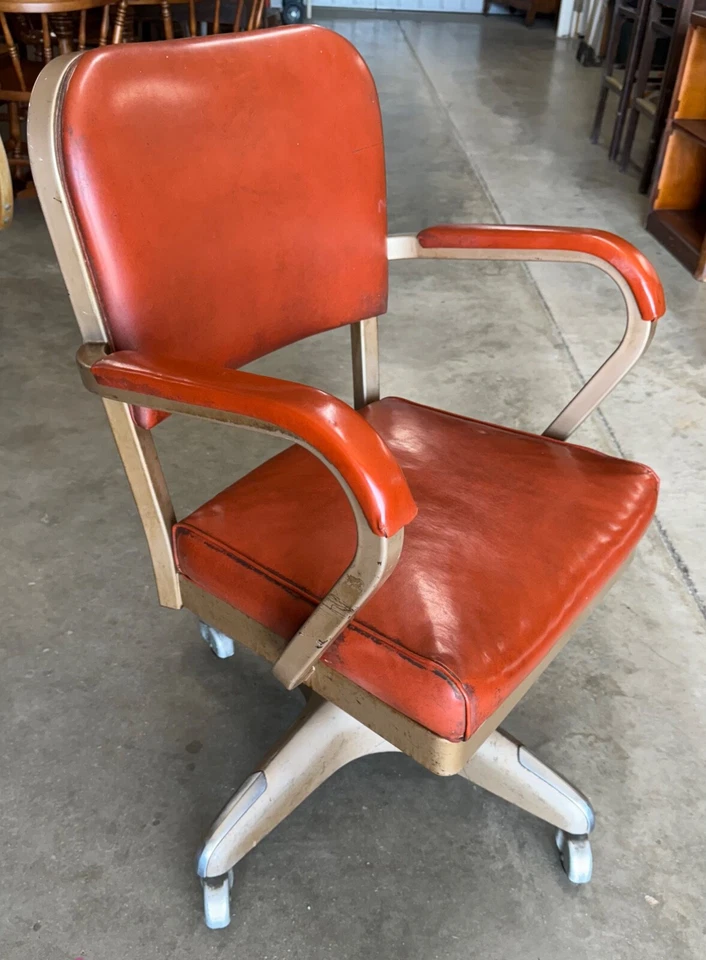 Silla de oficina Mid Century, totalmente de acero Foto 1 de 4