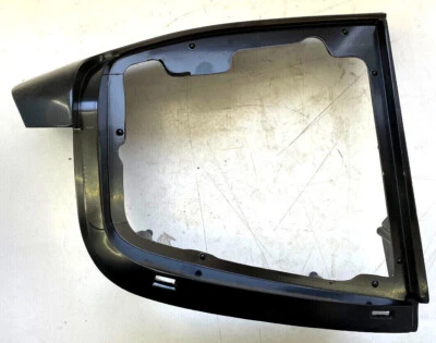 FORD Crown Victoria 1988-1991 RIGHT SIDE Tail Light Quarter Panel Extension OEM - Image 1 of 4