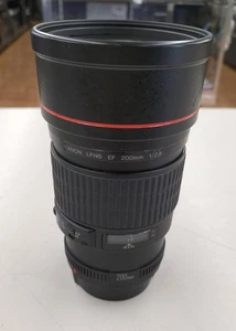Lens Model EF 200MM 1 2.8 L CANON - Picture 1 of 5