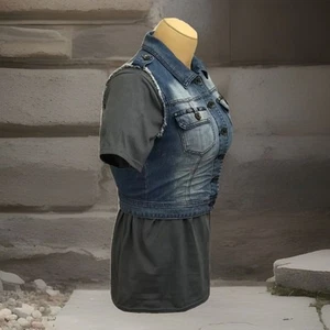 Dollhouse Jean Vest Juniors L Distressed Sleeveless Studs Fade Frayed Whiskered - Picture 1 of 11