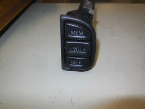 NOS 1992-1995 Ford Taurus Radio Control Switch F2DZ-19A181-A - Picture 1 of 2