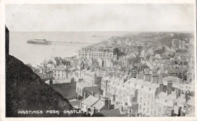 Vintage Postcard. Kent.Hastings From Castle. Sargeant Bros West Drayton Unposted - Image 1 of 2