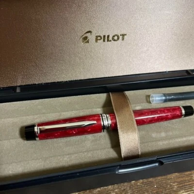 Ручка перьевая PILOT Legance красная новая в коробке F - Изображение 1 из 4