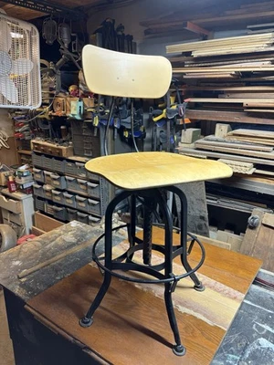Banqueta de mesa de desenho industrial vintage Toledo aço cadeira ajustável assento de madeira - Imagem 1 de 4