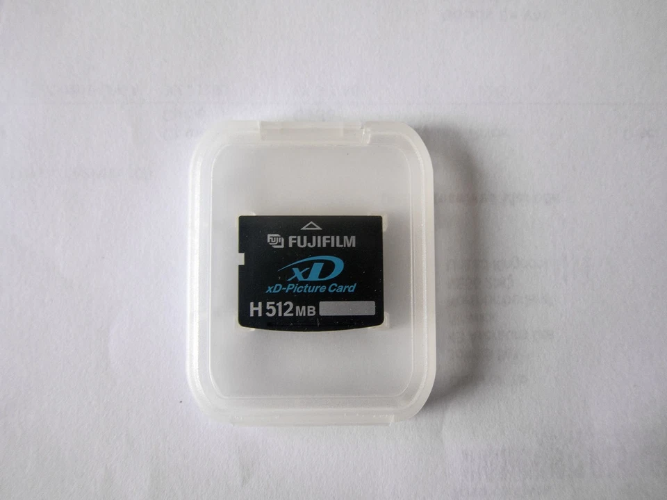 512 mb Fuji xD Memory Card - Image 1 of 1