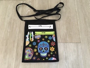 Black Skulls Money Pouch 3 Pocket Waitress Half Apron Server Resturant Bar USA - Picture 1 of 3