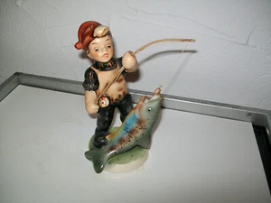✅ Fischer alt Friedel Porzellan Figur Angler Fisch Bavaria hand painted #wohnzer - Bild 1 von 5