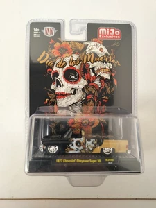 M2 Machines Dia de los Muertos 1977 Chevrolet Cheyenne Super 30 MJS90 - Picture 1 of 3