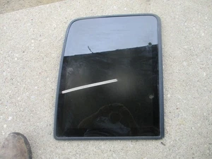 98 Chevy 1500 Extended Cab RH Rear Door Privacy Glass 89-99 - Foto 1 di 5