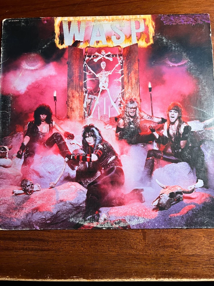 Wasp- Wasp 1984 vinyl record Foto 1 de 4