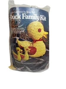 Duck Family Kit Craft 1979 Made USA Product # 1353 Duck Mother And Babies VTG - Picture 1 of 11