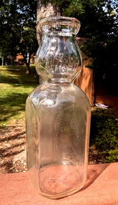 POLK'S DAIRY, INDIANAPOLIS, IN Vintage 1QT Embossed CREAM TOP Milk Bottle WHIPS - Picture 1 of 9