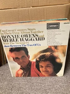BONNIE OWENS & MERLE HAGGARDJUST BETWEEN THE TWO OF US , VINYL LP, HAT3073, VG+ - Picture 1 of 1