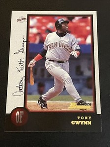 1998 Bowman TONY GWYNN #22